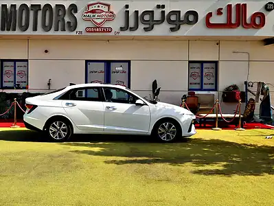 2025 Hyundai Accent SEL 4 Cylinder Engine White Black Sedan GCC Specs