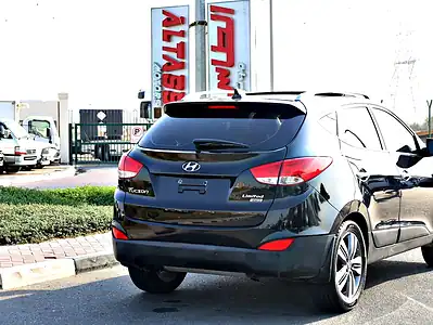 2015 Hyundai Tucson Limited 4 Cylinders Engine Black SUV GCC Specs