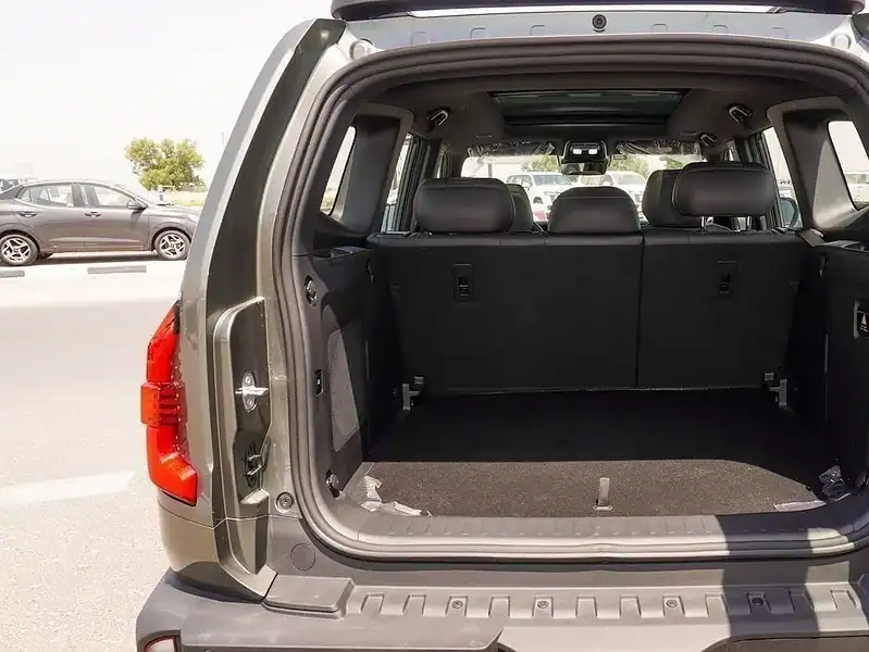 2024 Changan Deepal Air Suspension 2024 1.5L 4WD Petrol Green Black