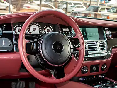 2015 Rolls-Royce Wraith Standard Smooth and powerful V12 White Red Coupe