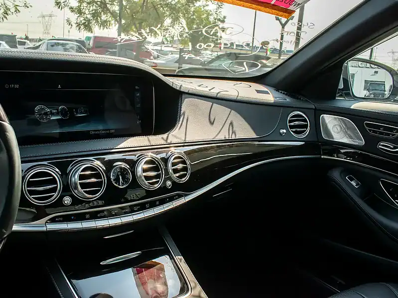 2018 Mercedes-Benz S-Class S 450 in Excellent Condition Silver Black