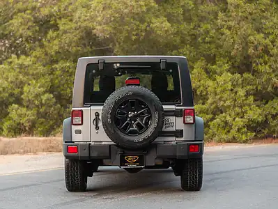 2018 Jeep Wrangler Unlimited Willys Wheeler 3.6L 6 Cylinder Engine Silver Grey