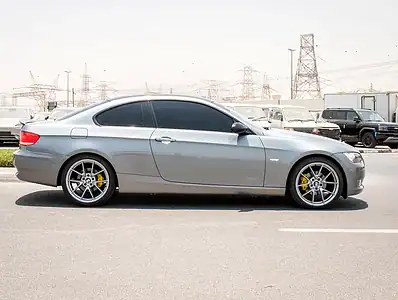 2008 BMW 3-Series 320i Good Condition and Well-Maintained Grey Beige