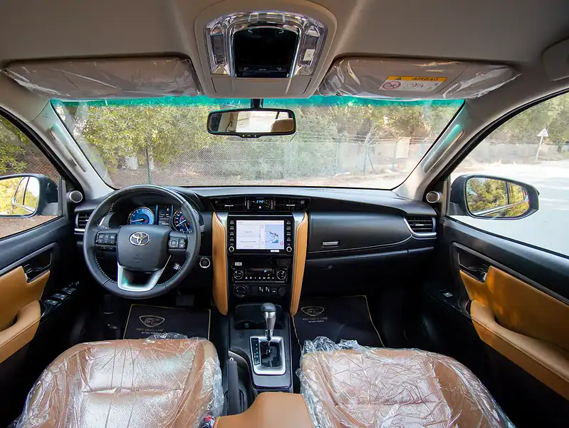 2024 Toyota Fortuner VXR 4.0L 6 Cylinders Engine Black Brown GCC Specs