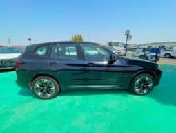2024 BMW BMW X3 2.0L turbocharged inline-4 Black Red SUV
