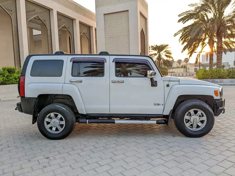 2006 Hummer H3 Adventure 5 Cylinder Engine White Black SUV