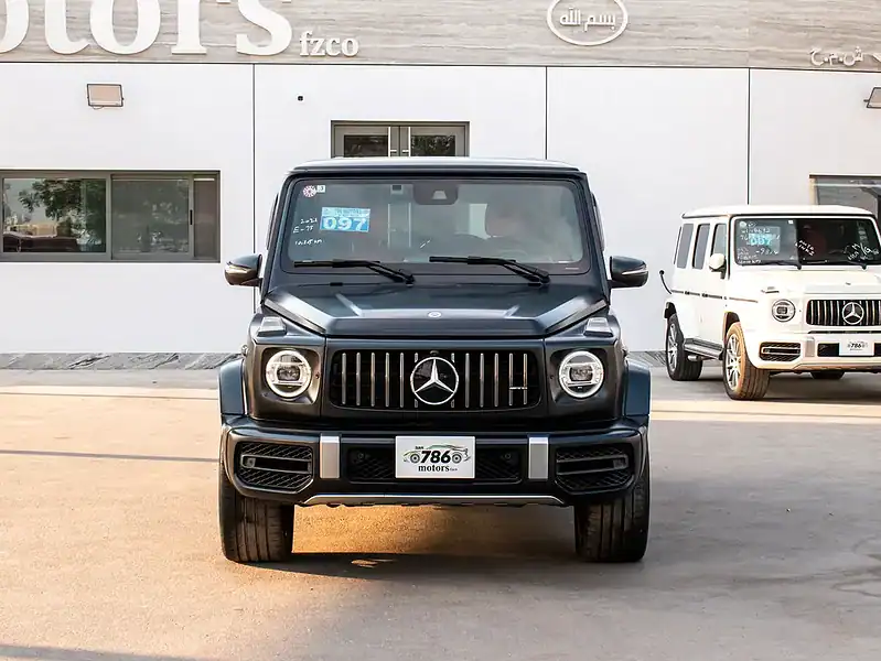 2021 Mercedes-Benz G-Class G 63 AMG Neat and Clean Car Black Red SUV