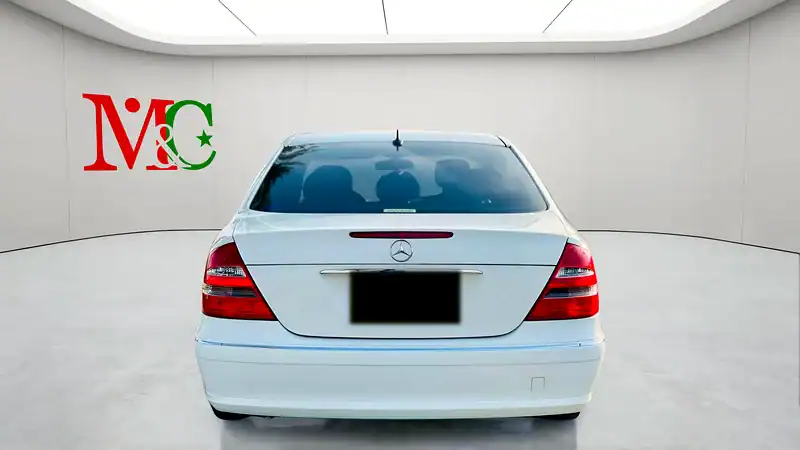 2003 Mercedes-Benz E-Class E 240 6 Cylinders Engine White Black Sedan