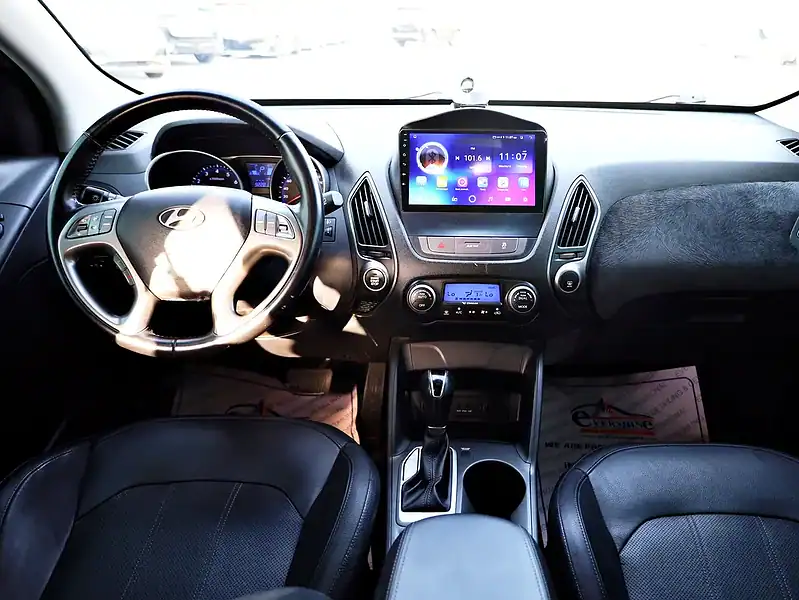 2015 Hyundai Tucson Limited 4 Cylinders Engine Black SUV GCC Specs