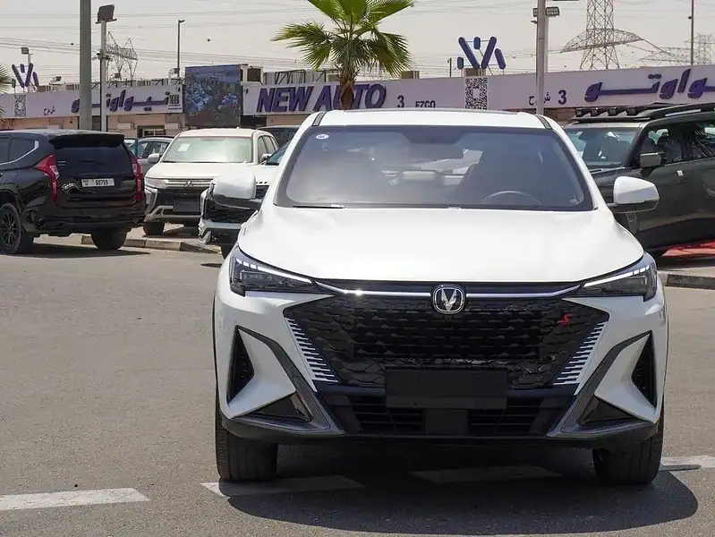 2024 Changan X5 Plus 1.5L 4 Cylinders Engine FWD Petrol White Black