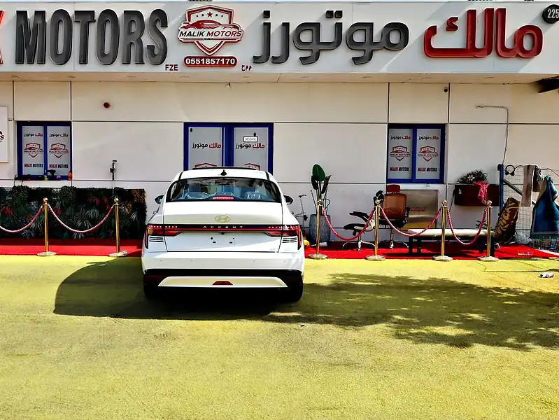 2025 Hyundai Accent SEL 4 Cylinder Engine White Black Sedan GCC Specs