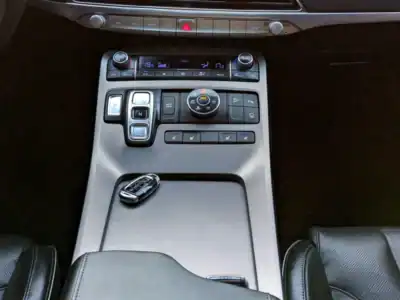 2022 Hyundai Palisade Calligraphy 6 Cylinders Engine Burgundy Black SUV