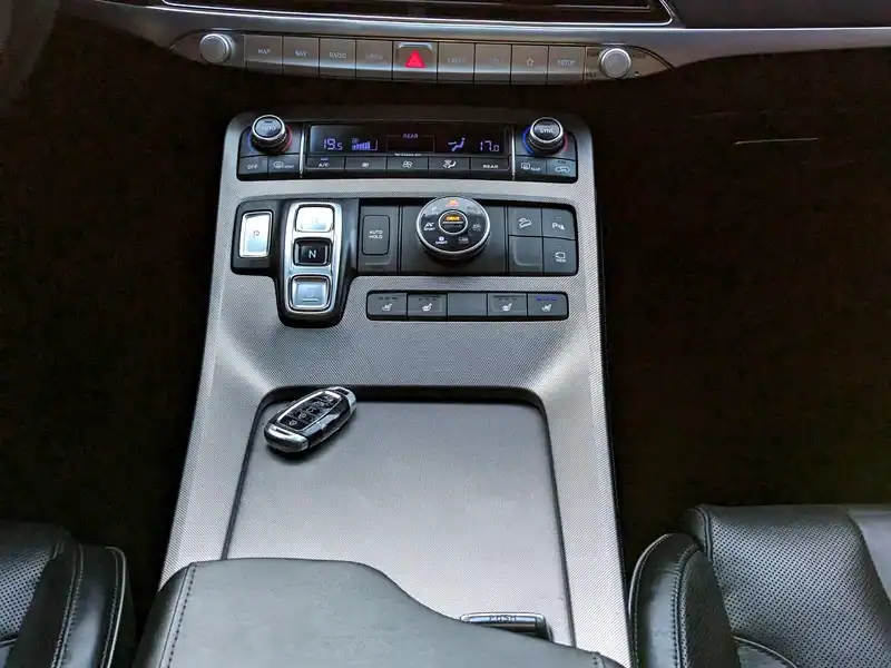 2022 Hyundai Palisade Calligraphy 6 Cylinders Engine Burgundy Black SUV