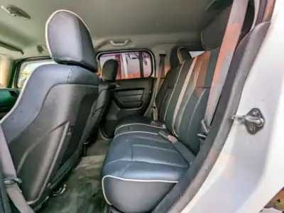 2006 Hummer H3 Adventure 5 Cylinder Engine White Black SUV