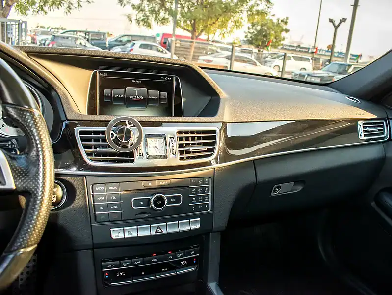 2016 Mercedes-Benz E-Class E400 Hybrid 4.5 B GRADE Clean Title White Black