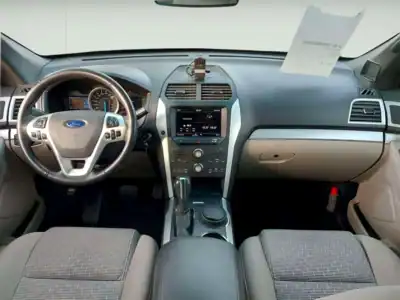 2012 Ford Explorer XLT 6 Cylinders Engine Black Beige SUV Neat and Clean Car