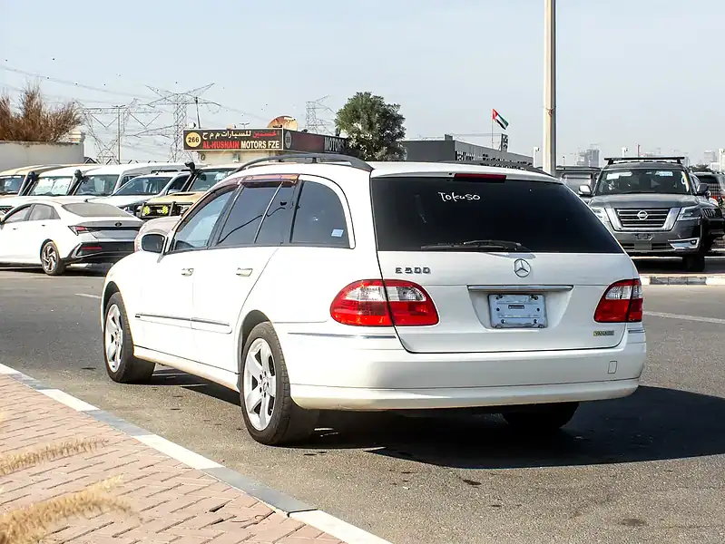 2005 Mercedes-Benz E-Class E 500 IMMACULATE CONDITION White Black