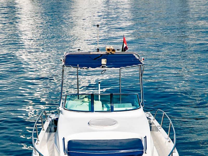 For Rental Yacht Charter in Dubai