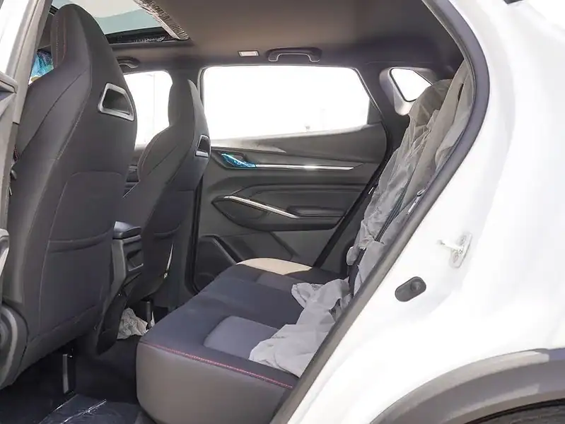 2024 Changan X5 Plus 1.5L 4 Cylinders Engine FWD Petrol White Black