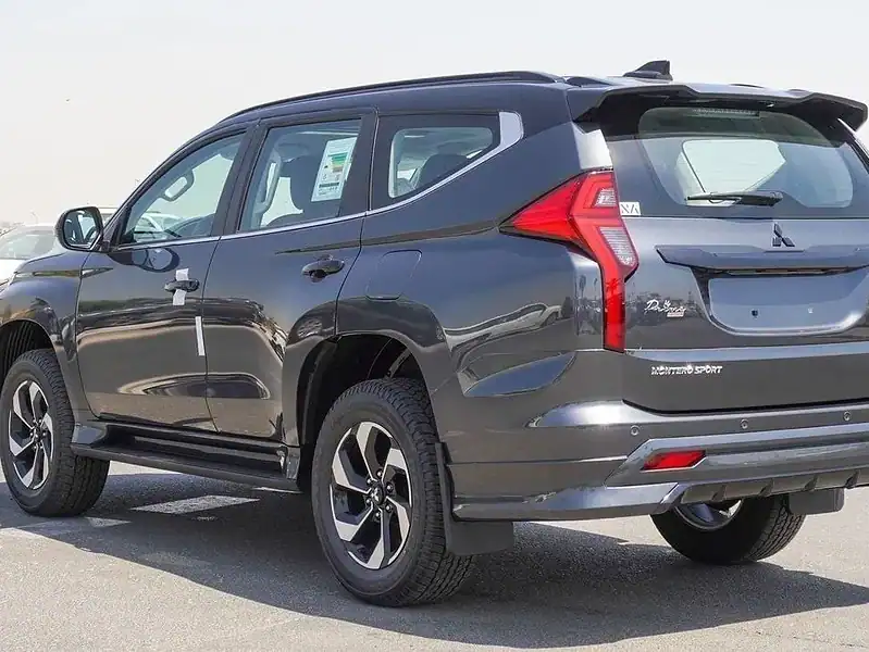 2025 Montero Sport HighLine Prime Edition 3.0L 4WD Petrol AT Grey Black