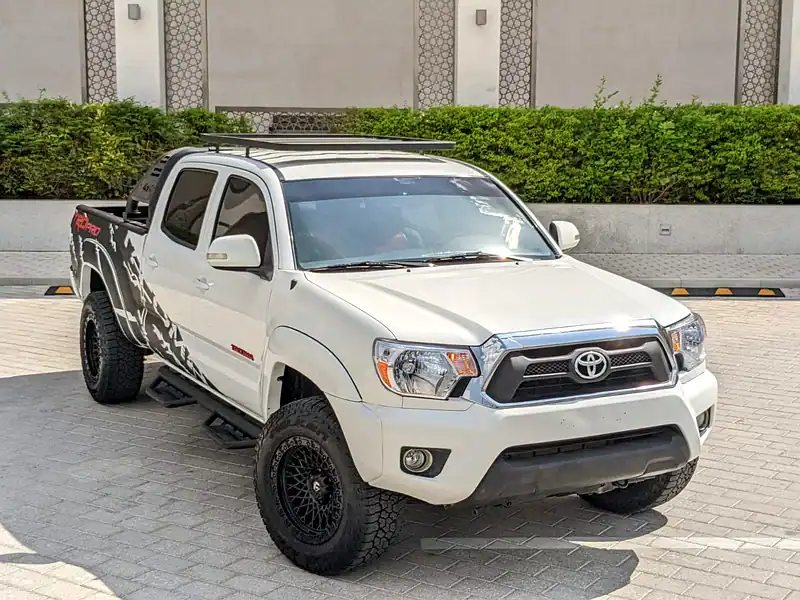 2015 Toyota Tacoma TRD 6 Cylinders Engine White Black 4X4 4DOORS