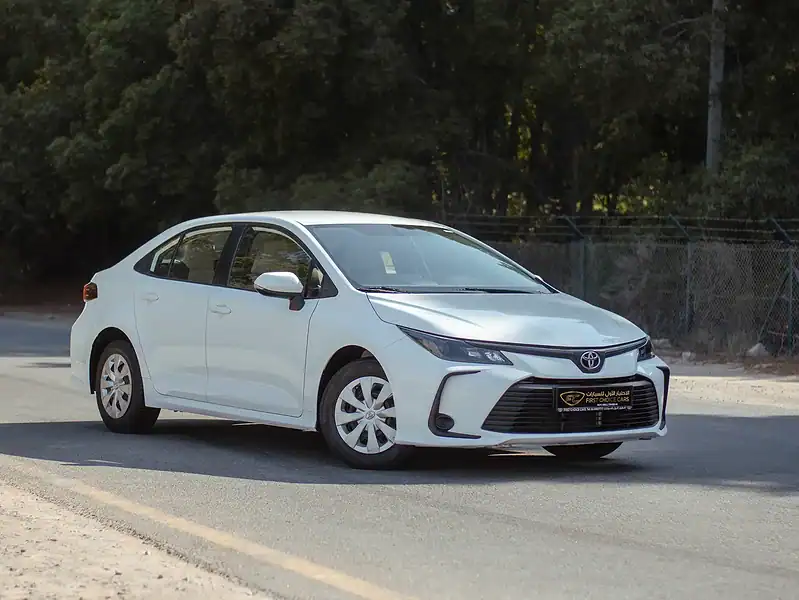 2022 Toyota Corolla XLI 1.6L 4 Cylinders Engine White Grey GCC Specs