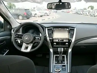 2025 Montero Sport GLS 3.0L 4WD Petrol A/T Black Black GCC Specs