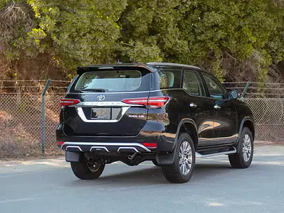 2024 Toyota Fortuner VXR 4.0L 6 Cylinders Engine Black Brown GCC Specs