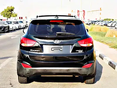 2015 Hyundai Tucson Limited 4 Cylinders Engine Black SUV GCC Specs