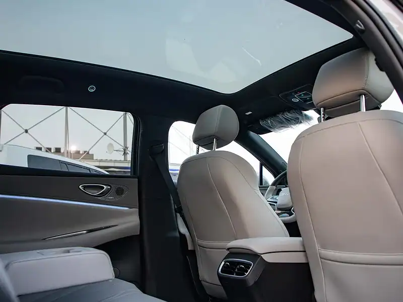 2025 BYD Sealion 06 DM-i NAVIGATE EDITION PLUS 0KM Grey Beige SUV