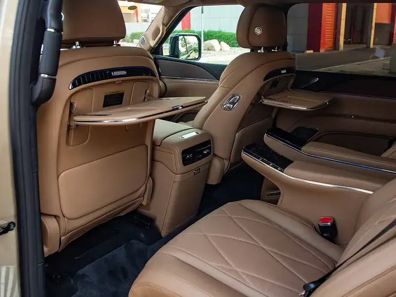 2025 Yangwang U8 LWB Hybrid 0KM Gold Brown SUV