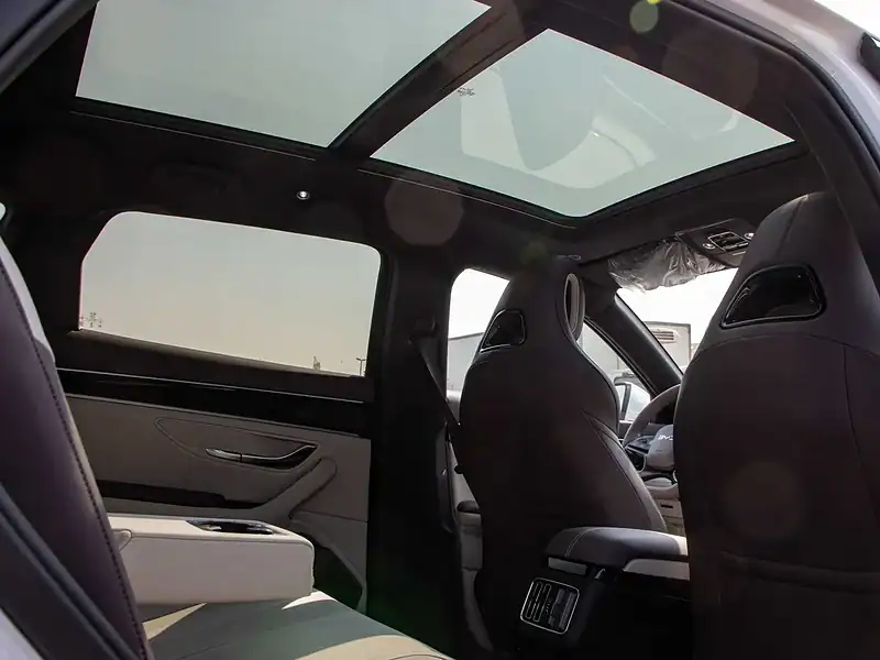 2025 BYD SONG PLUS DM-i HYBRID 0KM White Beige SUV