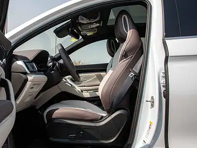 2025 BYD SONG PLUS DM-i HYBRID 0KM White Beige SUV