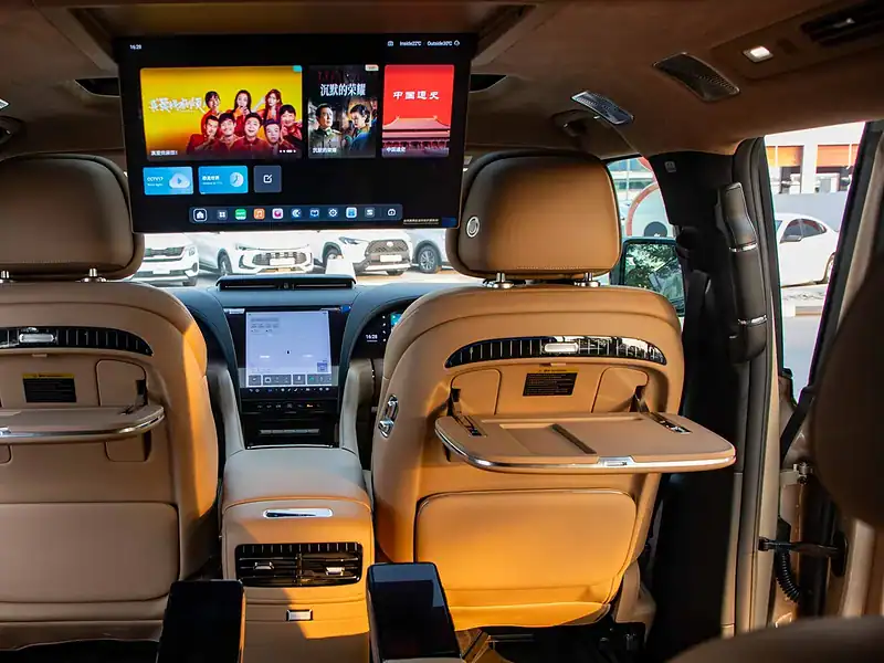 2025 Yangwang U8 LWB Hybrid 0KM Gold Brown SUV