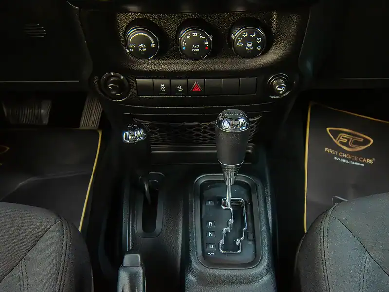 2018 Jeep Wrangler Unlimited Willys Wheeler 3.6L 6 Cylinder Engine Silver Grey