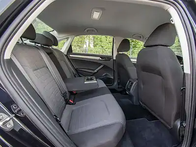 2020 Volkswagen PASSAT Trendline 2.5L 4 Cylinders Engine Black Grey