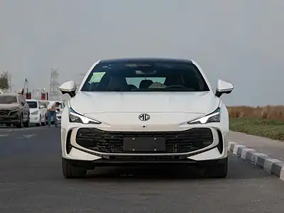 2025 MG 7 ELEGANCE SPORT PACKAGE SPOILER 1.5L 0KM White Green