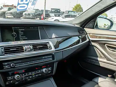 2012 BMW M5 Standard 8 Cylinders Engine White Black Sedan