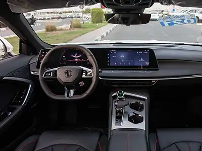 2025 MG 7 ELEGANCE SPORT PACKAGE SPOILER 1.5L 0KM White Green