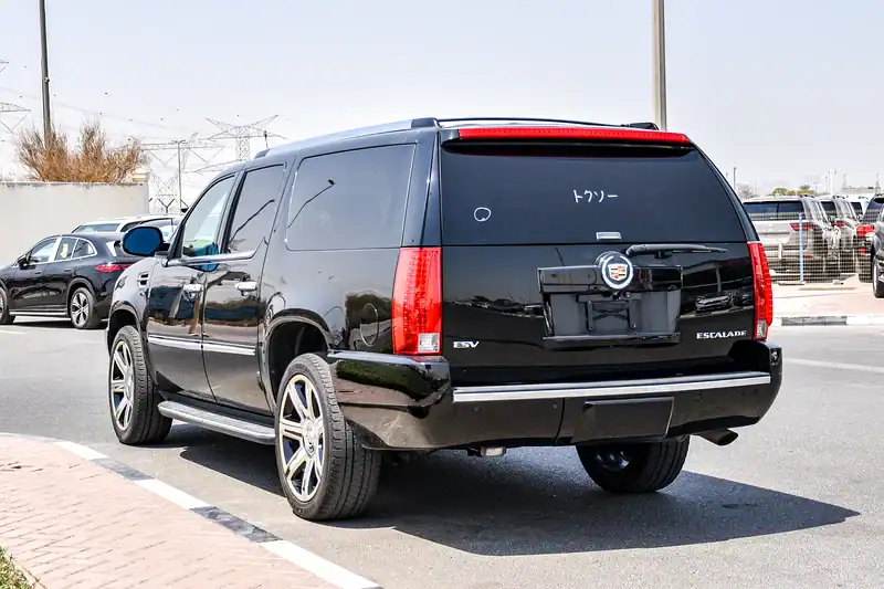 2011 Cadillac Escalade ESV 8 Cylinders Engine Black Sedan Super Clean Car