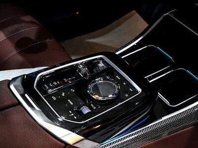 2024 BMW BMW B7 4.4L Twin-Turbocharged V8 Grey SUV AWD