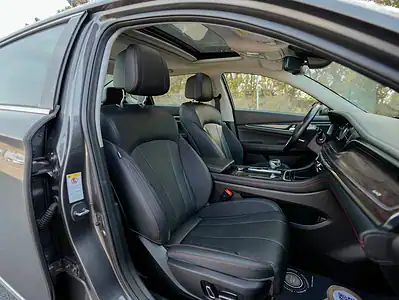 2022 GAC GA8 GL 2.0L 4 Cylinders Engine Grey Black GCC Specs