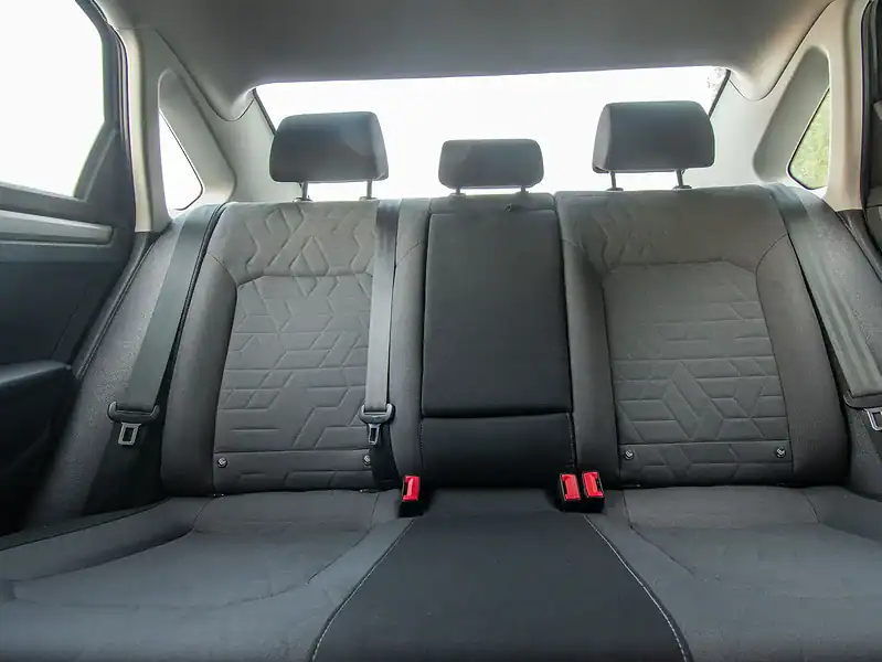 2020 Volkswagen PASSAT Trendline 2.5L 4 Cylinders Engine Black Grey