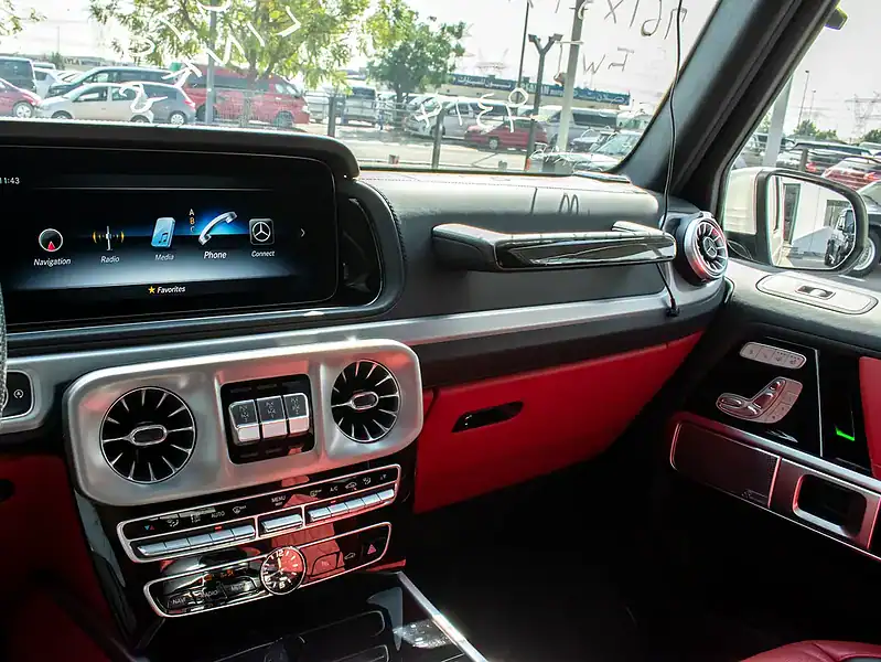 2020 Mercedes-Benz G-Class G 63 AMG 8 Cylinders Engine White Red SUV