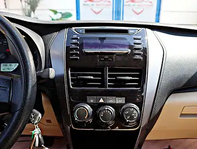 2022 Toyota Yaris MID 4 Cylinders Engine White Beige Sedan GCC Specs