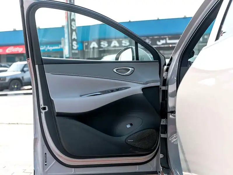 2025 BYD SEALION 06 DM-i Hybrid 4 Cylinders Engine Grey White SUV