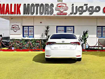 2021 Toyota Corolla XLI 4 Cylinders Engine White Beige Sedan GCC Specs