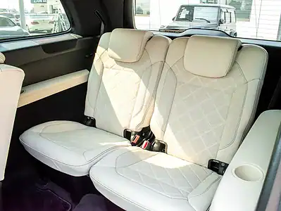 2018 Mercedes-Benz GLS-Class GLS 550 8 Cylinder Engine Black Beige SUV