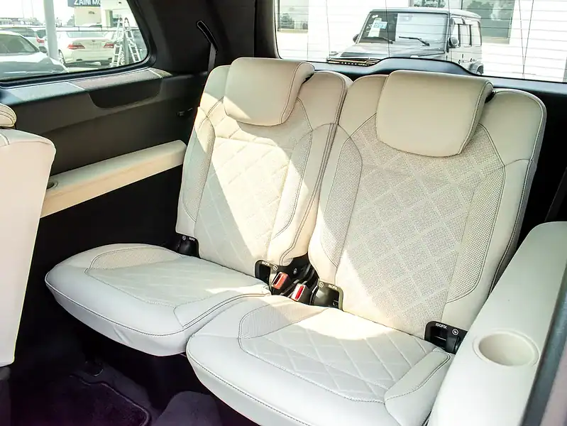 2018 Mercedes-Benz GLS-Class GLS 550 8 Cylinder Engine Black Beige SUV