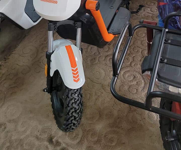 Electric Scooter 48 Volt Battery 50 KM Range with 60 Speed White